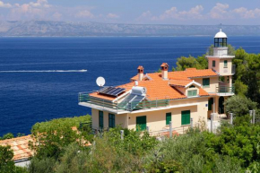 Unique seaside villa with pool